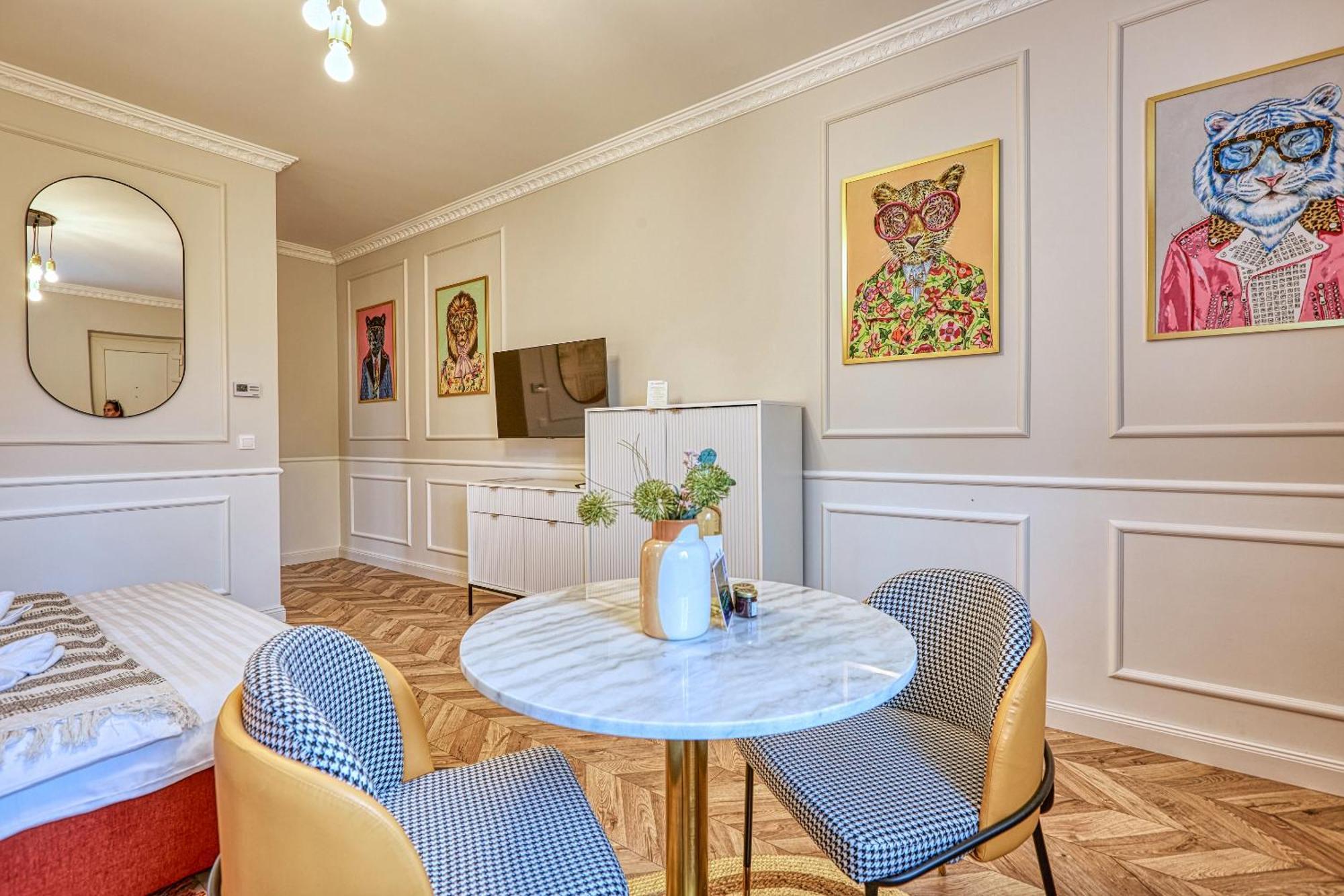 The Doors Luxury Apartment Mosonmagyarovar Exterior foto